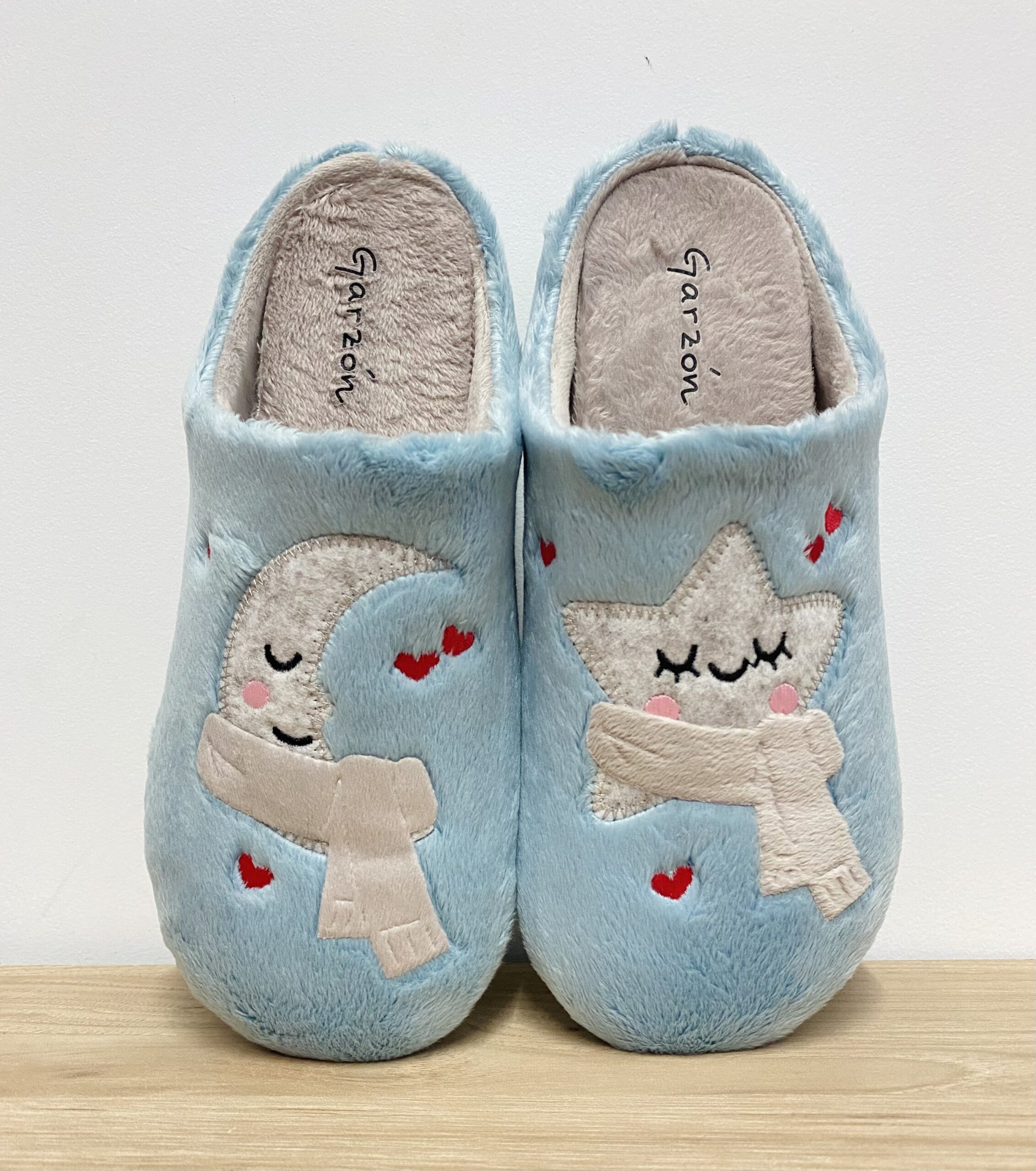 Zapatilla Luna y Estrella Garzón
