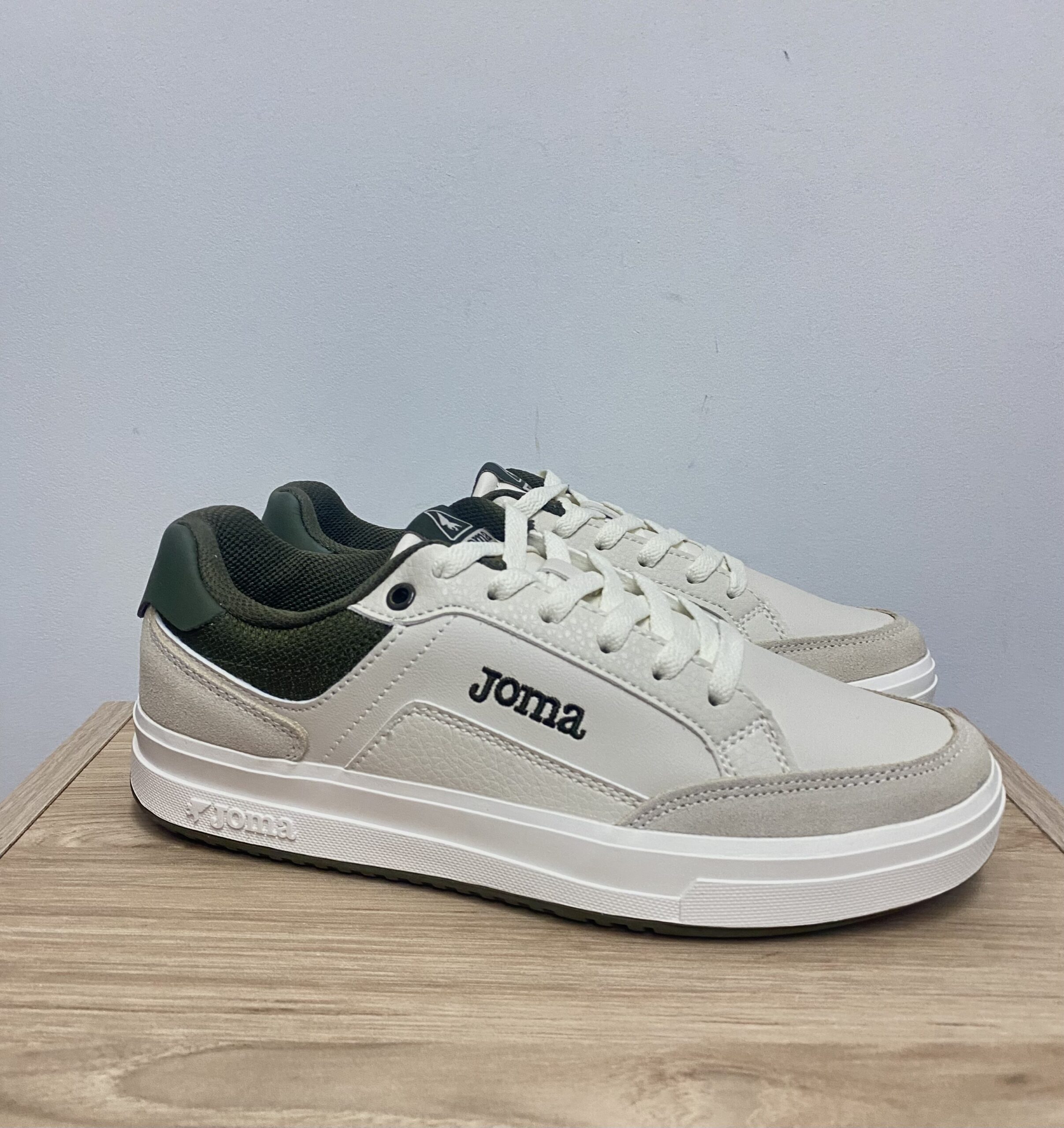 Joma Stripe Beige